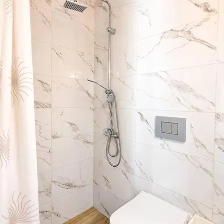Poseidonos, Lekka 58, One Bedroom アパート ルートラキ